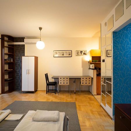 Super Cute Studio With Terrace Next To Gozsdu Passage Budapešť Exteriér fotografie